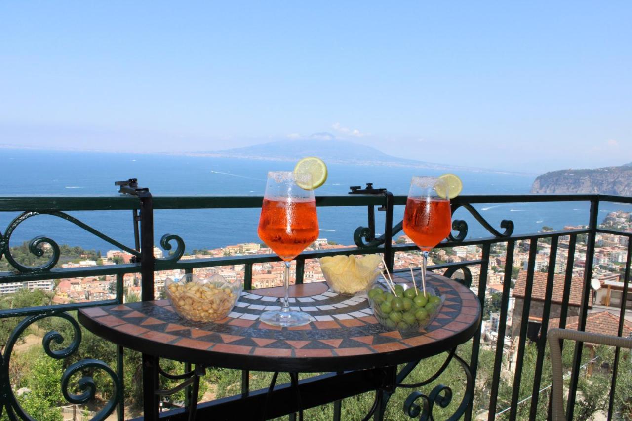 Casa Vacanze Chery Sorrento Exterior photo