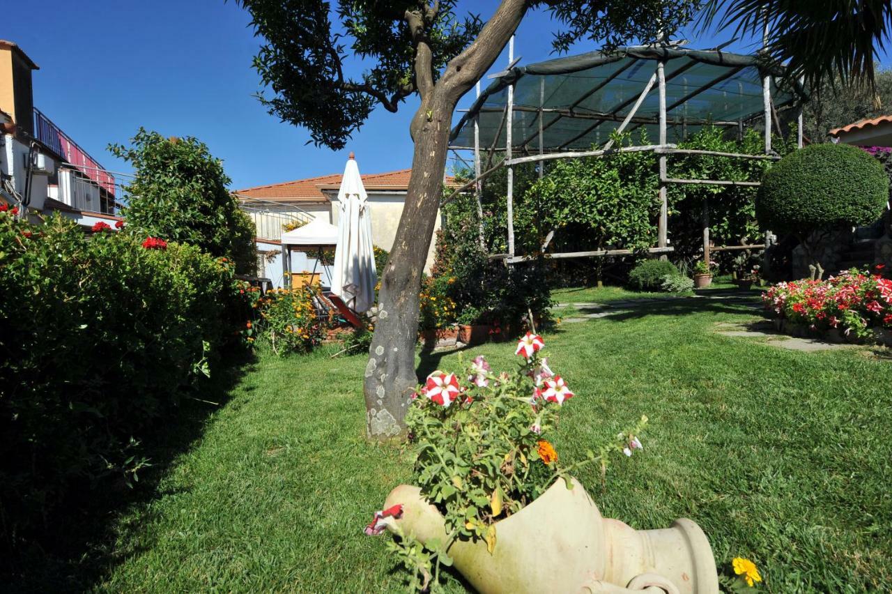 Casa Vacanze Chery Sorrento Exterior photo